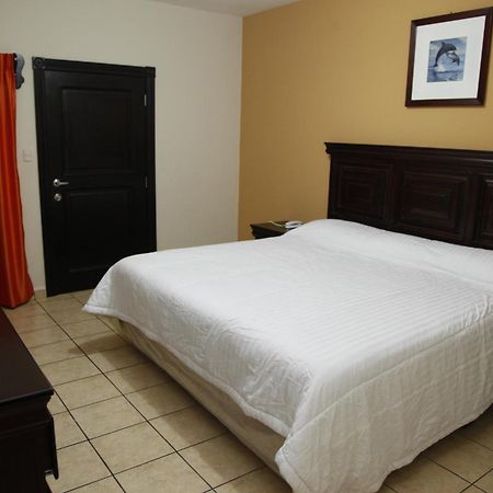 Apart Hotel Pico Bonito La Ceiba Pokoj fotografie