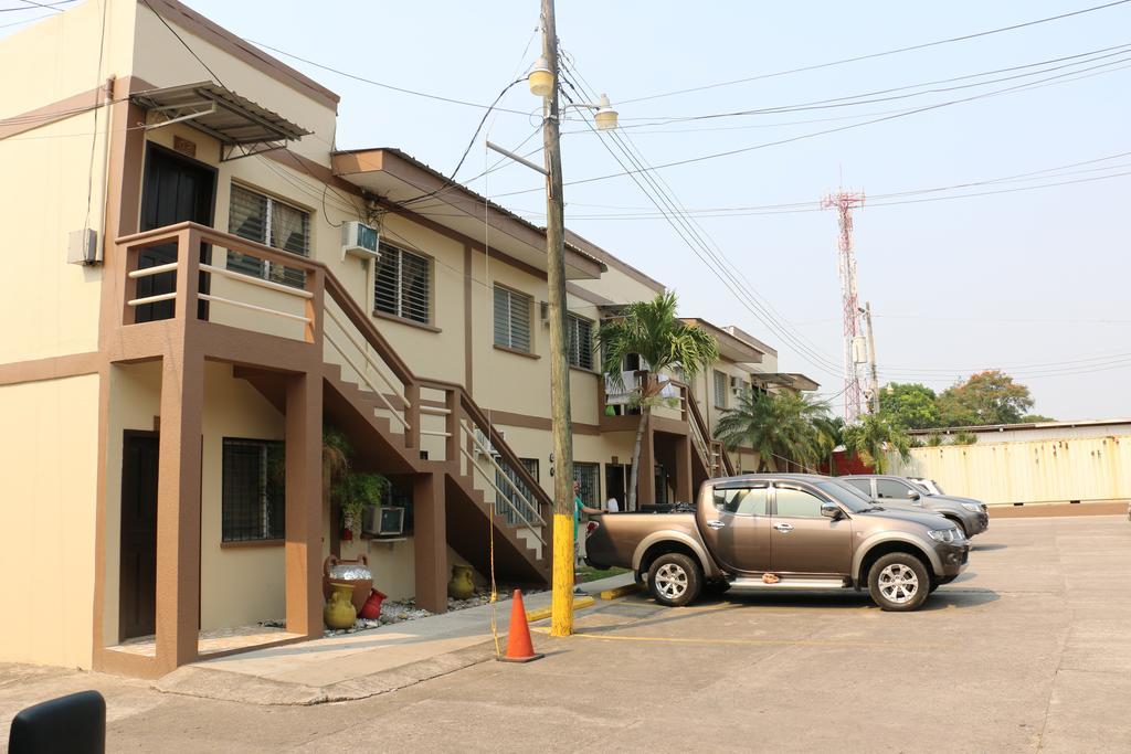 Apart Hotel Pico Bonito La Ceiba Pokoj fotografie