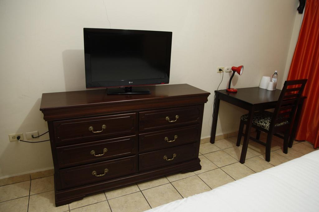 Apart Hotel Pico Bonito La Ceiba Pokoj fotografie